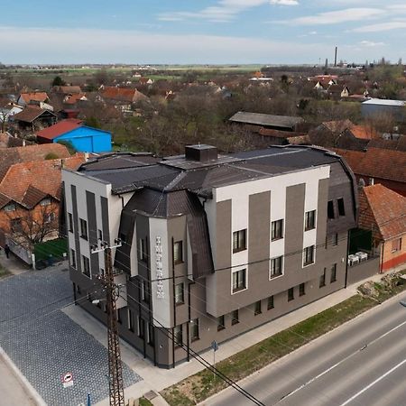 Garni Hotel Imperium Subotica Exteriör bild
