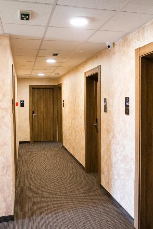 Garni Hotel Imperium Subotica Exteriör bild